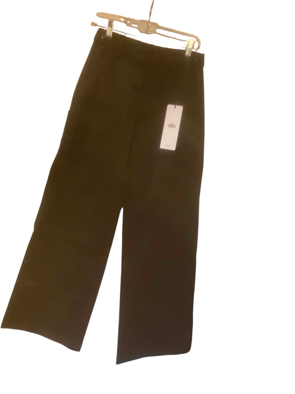 NWT Alo Yoga High Road Straight Leg Pant Size Small BLACK